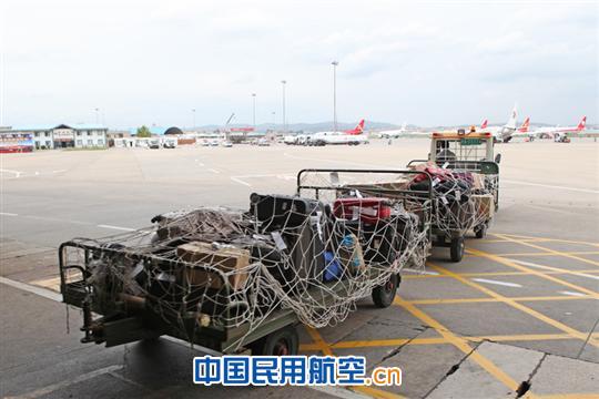 记录昆明巫家坝机场的最后一天（组图之二）