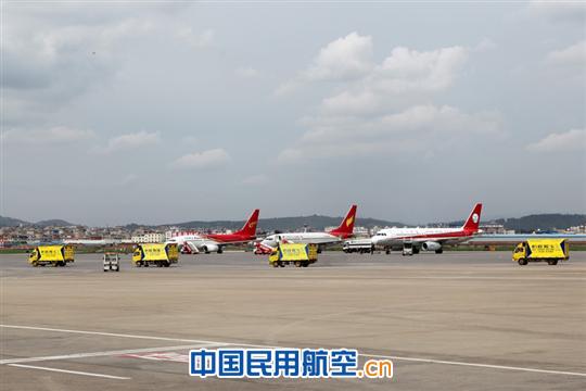 记录昆明巫家坝机场的最后一天（组图之二）