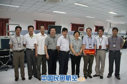 民航局空管局工会苏玲主席一行慰问甘肃空管分局
