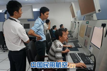 西南空管局管制中心开展通信失效应急演练