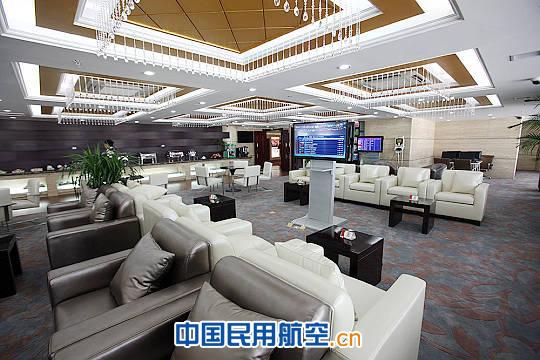 大连机场南航专属候机区正式启用