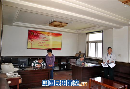 东航山西维修部纪委履行职责确保招聘工作实施