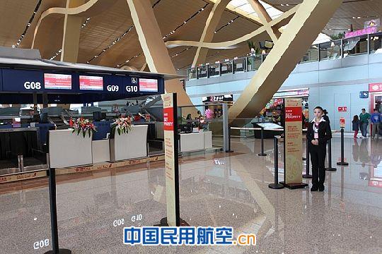 东航云南公司全员在岗保障民航旅客双节出行