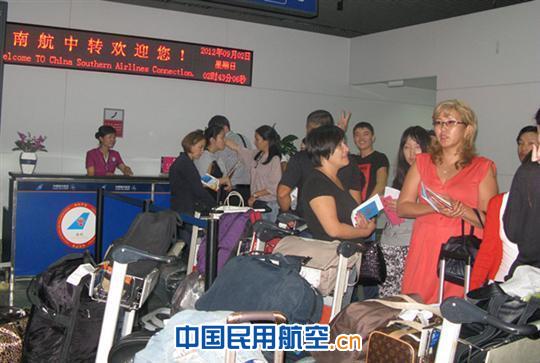 南航新疆恢复国内、国际中转航班旅客住宿服务