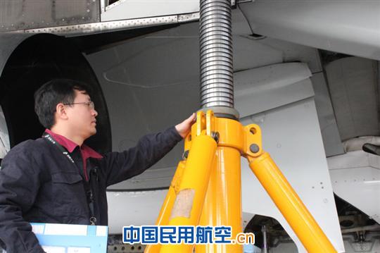 机务人老郭的一天