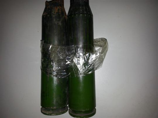 喀什机场安检查获两枚‘‘弹壳’’