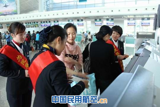 汕头航空：真情搭起春运路