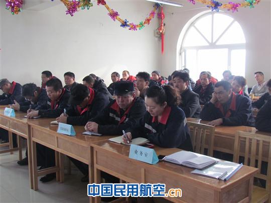 实业维修工程部签订2013年度安全生产目标责任书