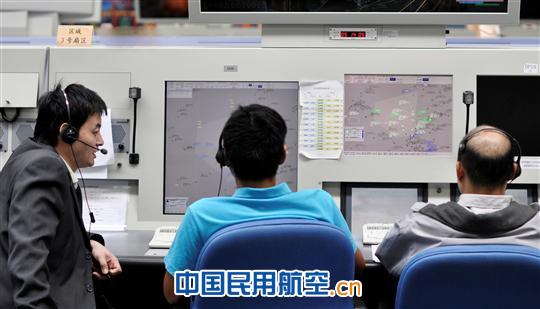 广州区管再创日保障新高凝心聚力最牛空管春运人