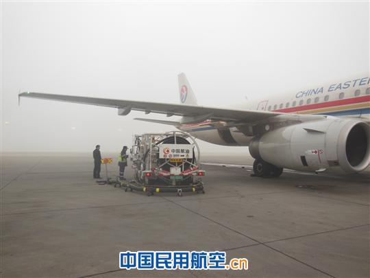 积极应对复杂气象 确保 “两会”供油安全