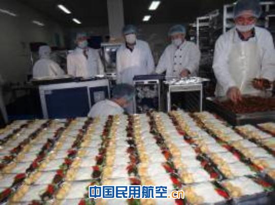 新疆航食:提前做准备 积极保“两会”