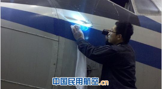 国航天津机务人长沙紧急排故记