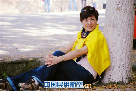 花落成泥碾作尘 化作春泥更护花