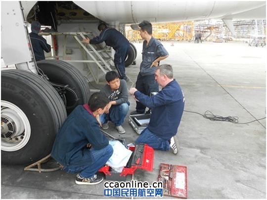 深航协助国航成都基地完成B-6833飞机油箱修理