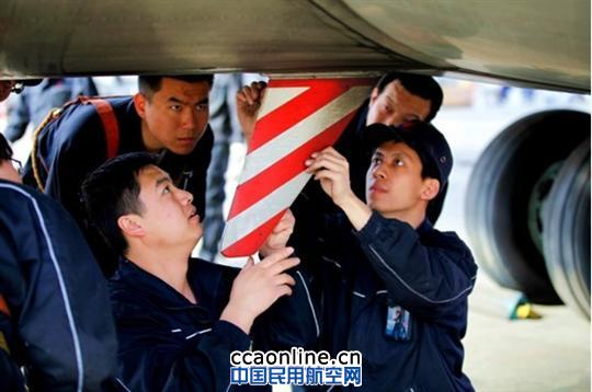 天津維修基地航材部門全力以赴保C檢順利
