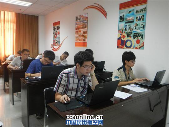 深航广州分部开展2012届新员工上岗模拟考核竞赛