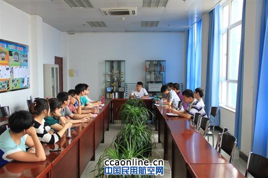 山西空管分局技术保障部学习团十七大文件精神