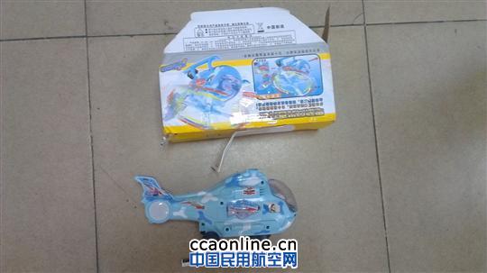 直升飞机藏毒，白云机场通关被查