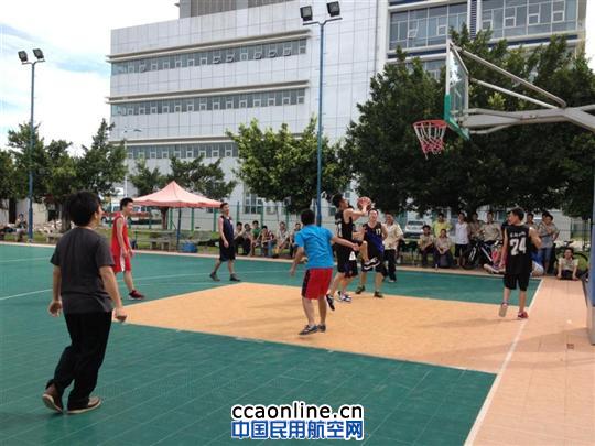 深航大修分部新老员工4V4篮球对抗赛圆满结束