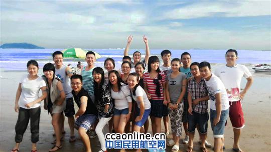 三亚机场举行保护海洋公益活动