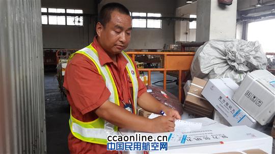 东航西北地服部旺季保障战线的美丽风景