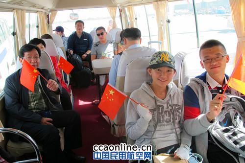 “我们同庆祖国华诞”