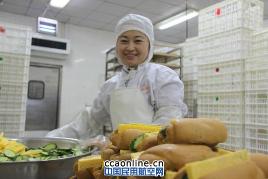 调整心态，微笑服务，共迎红火“春运”