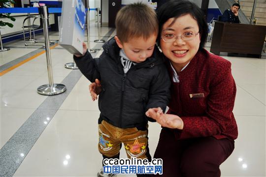 国航重庆营业部陈莉：绽放在销售窗口的微笑之花