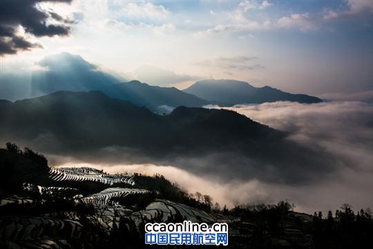 走进元阳看梯田