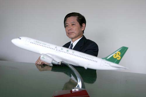 春运激发黑名单问题 春秋航空坚守“霸王条款”