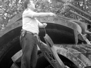 风筝侵入跑道上空 致双流机场西跑道停用44分钟