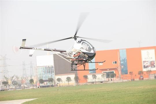 西林凤腾通航失事直升机机型为施瓦泽300C