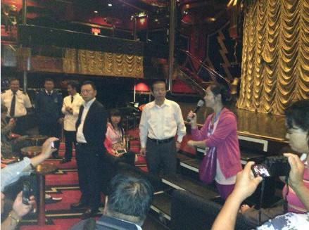 海娜号部分游客15日与海航人员发生肢体冲突