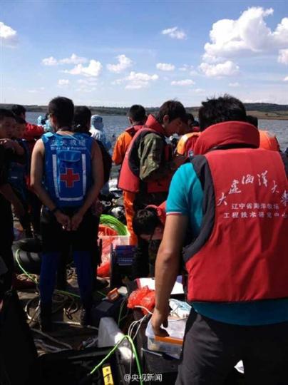 美小型飞机17日沈阳坠落 飞行员遗体已找到