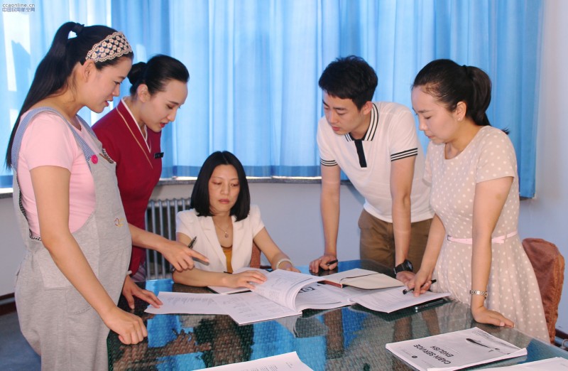 南航新疆兼职教员培养“循序渐进重实践”