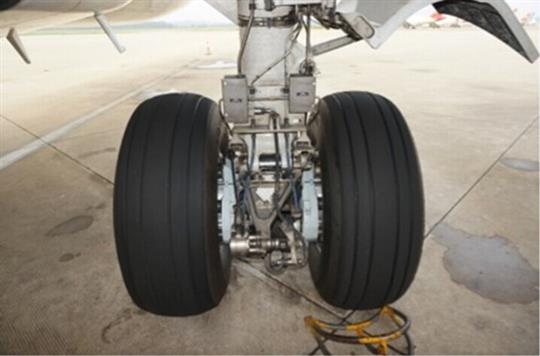 B737外部检查图示