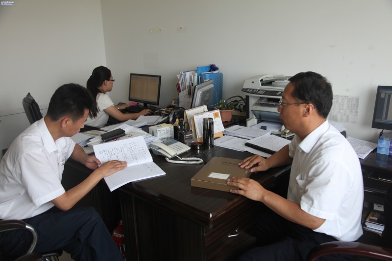 呼伦贝尔空管站纪委对各党支部落实站党委要求和党风廉政建设工作进行监督检查