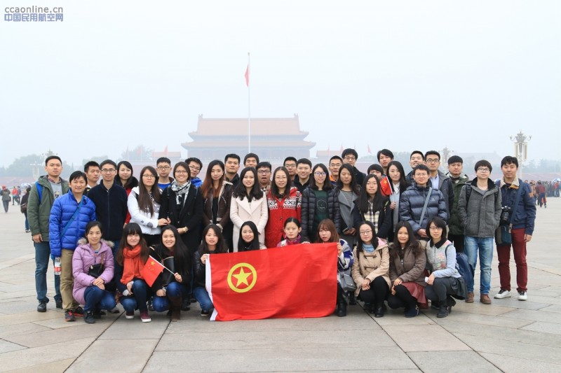 走进国博欣赏国粹文化 密室逃脱体验生存技能