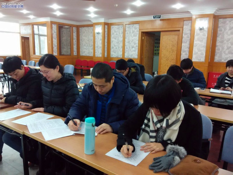 扎实党性党风党纪教育，培养清正廉洁党员干部