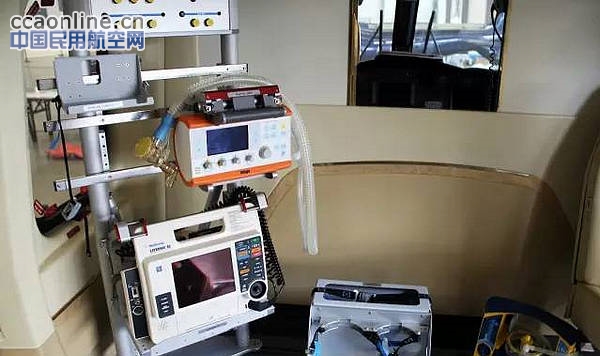 金汇通航完成国内首架医疗救护阿古斯特AW139直升机