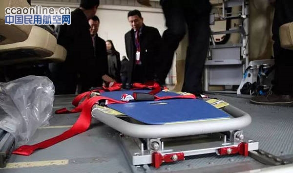 金汇通航完成国内首架医疗救护阿古斯特AW139直升机