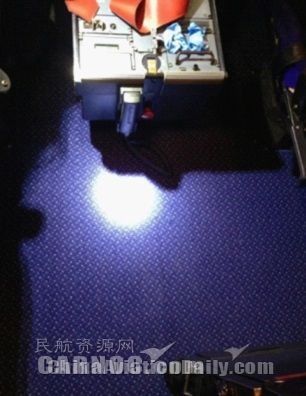南航三亚机务：利用定检停场间隙 主动提升旅客乘机舒适度