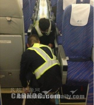 南航三亚机务：利用定检停场间隙 主动提升旅客乘机舒适度