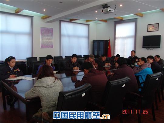 青岛机场工程部开展施工单位消防专项培训