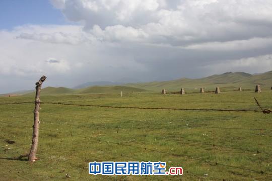 青海祁连机场场址 民航局王昌顺副局长踏勘青海祁连机场场址