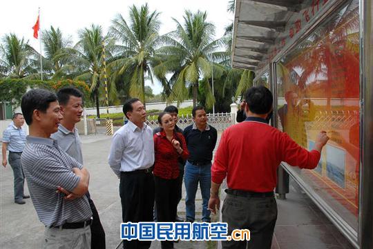 海南空管分局领导到三亚空管站慰问一线员工