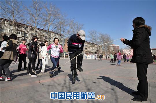 国航地服旅客服务中心T2外航开展庆"三八"活动