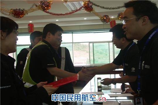 东航甘肃维修部举办“安康杯”安全知识竞赛