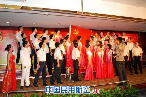 民航二所举行建党90周年红歌会