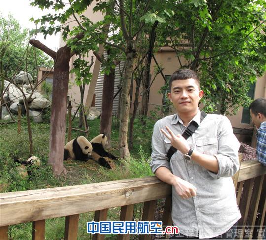 看“80后”如何唱响飞机退租工作的“主旋律”